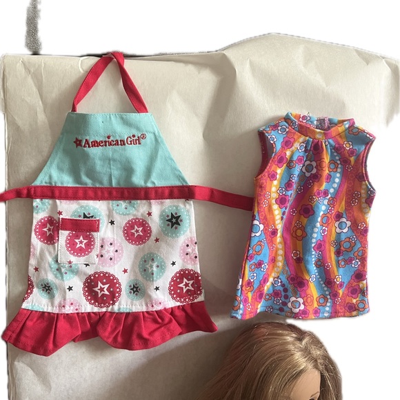 3 American Girl Dolls with accessories - Picture 16 of 16